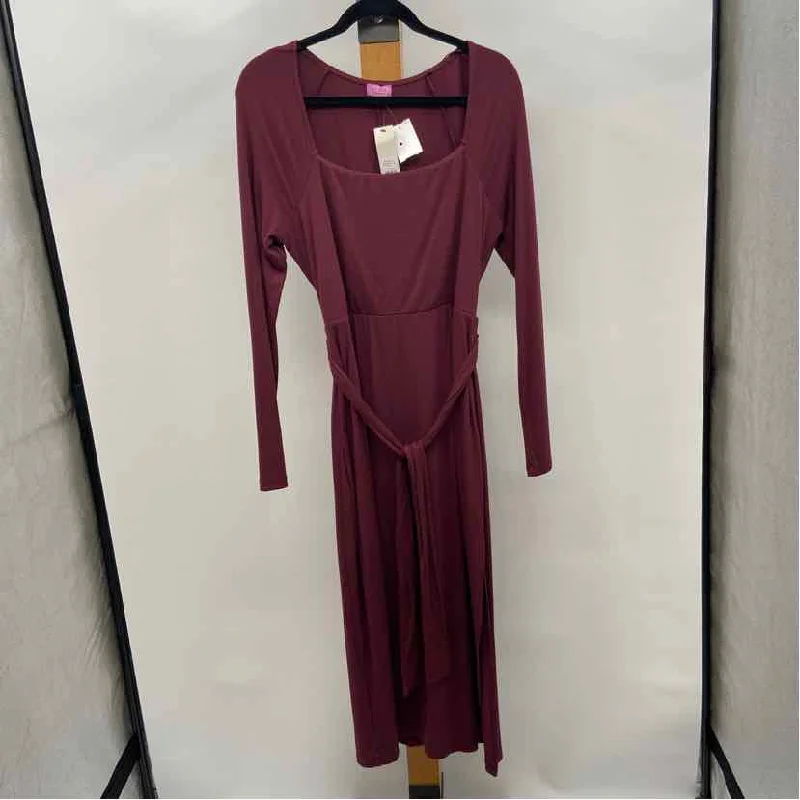 mi ami Women's Size L maroon Solid Dress