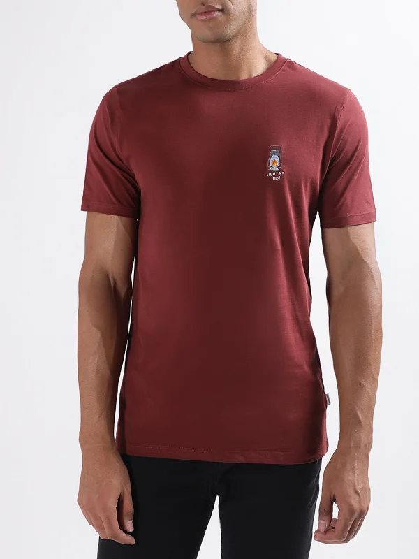 Lindbergh Burgundy Relaxed Fit T-Shirt