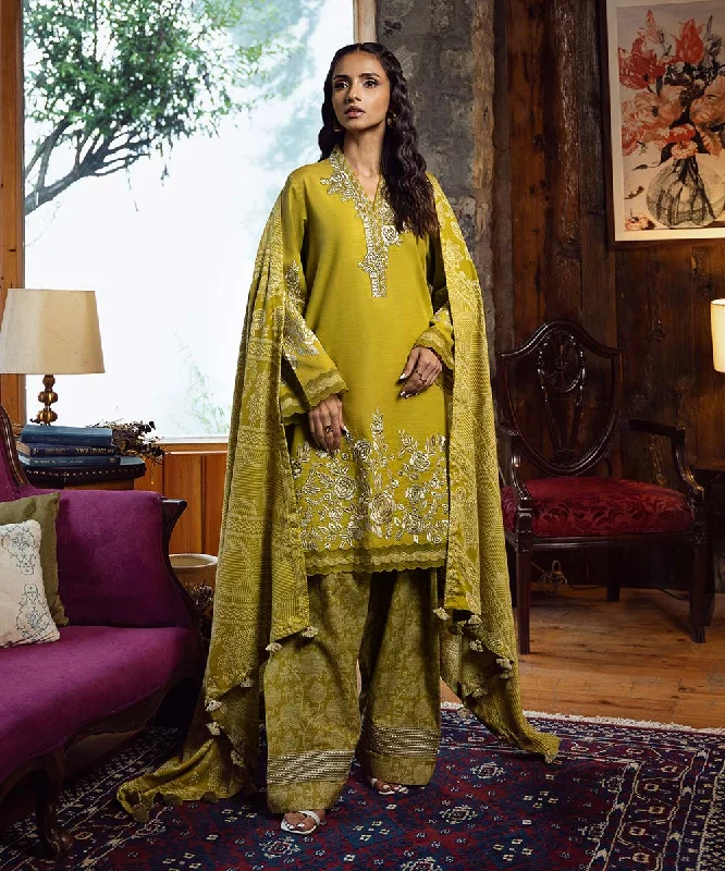 3 Piece - Embroidered Light Khaddar Suit